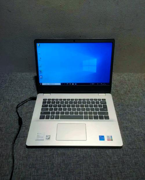 戴尔3400哪一年出的