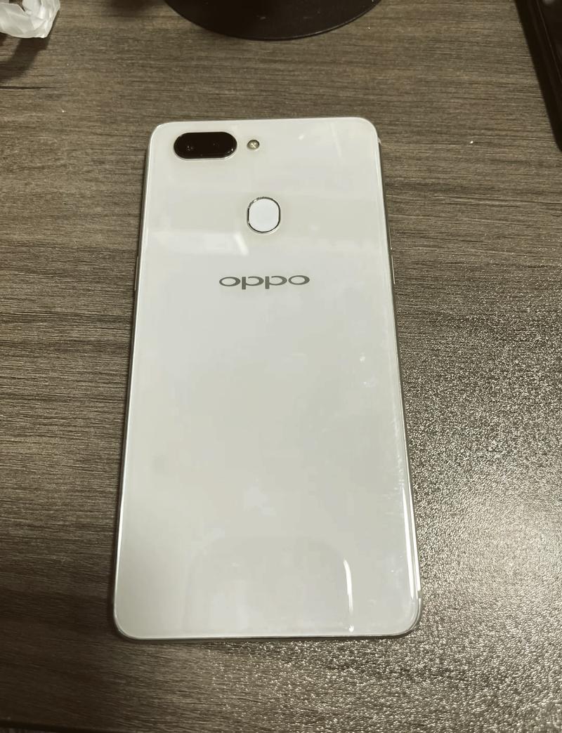 oppor15尺寸多少