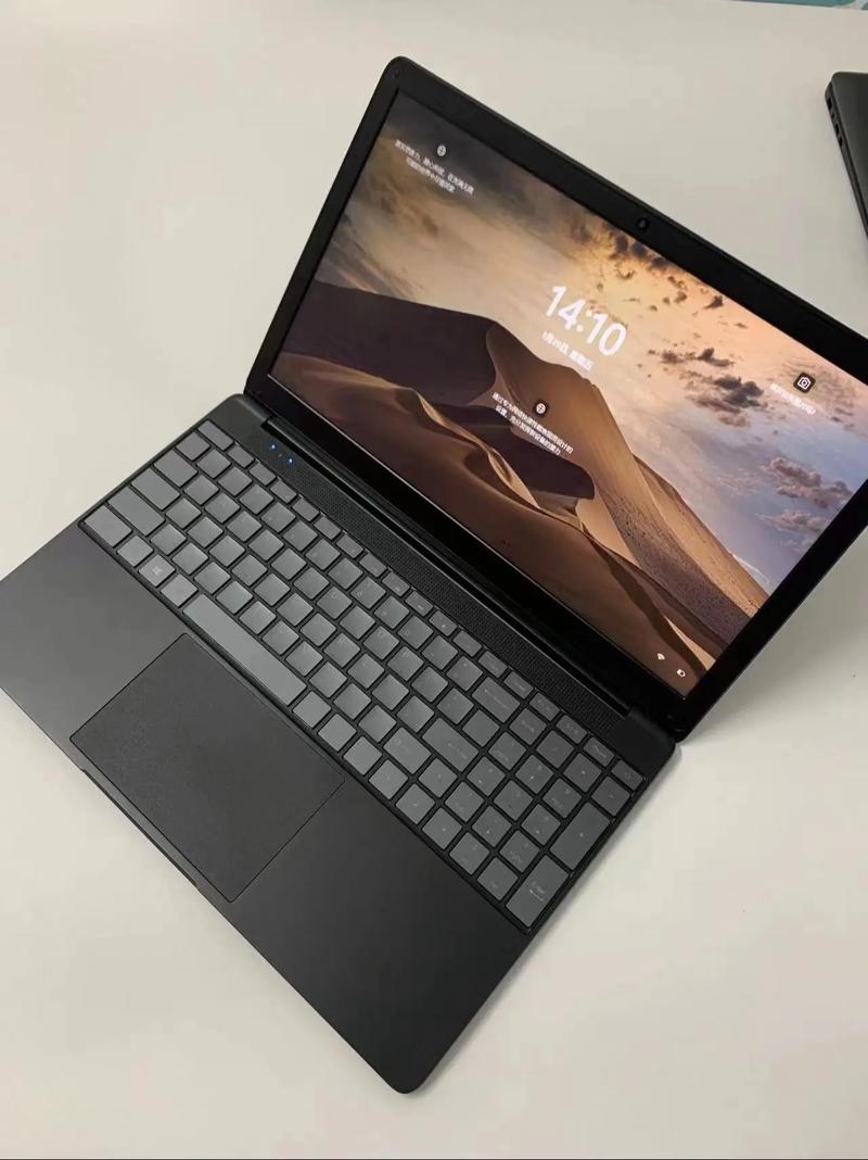 DELL戴尔-高端轻薄笔记本XPS13-7390推荐