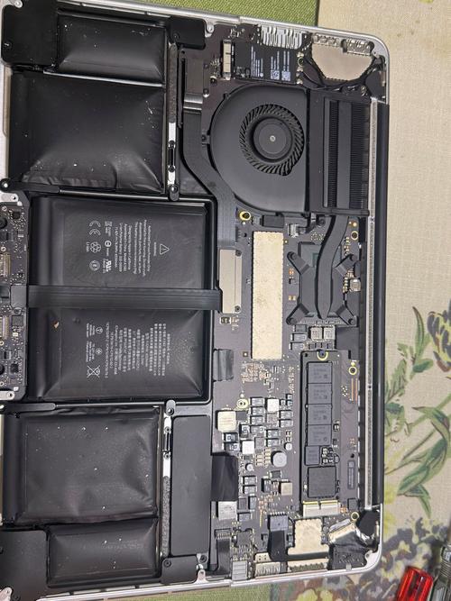 macbook换电池要多少钱(苹果笔记本a1502换电池教程分享)