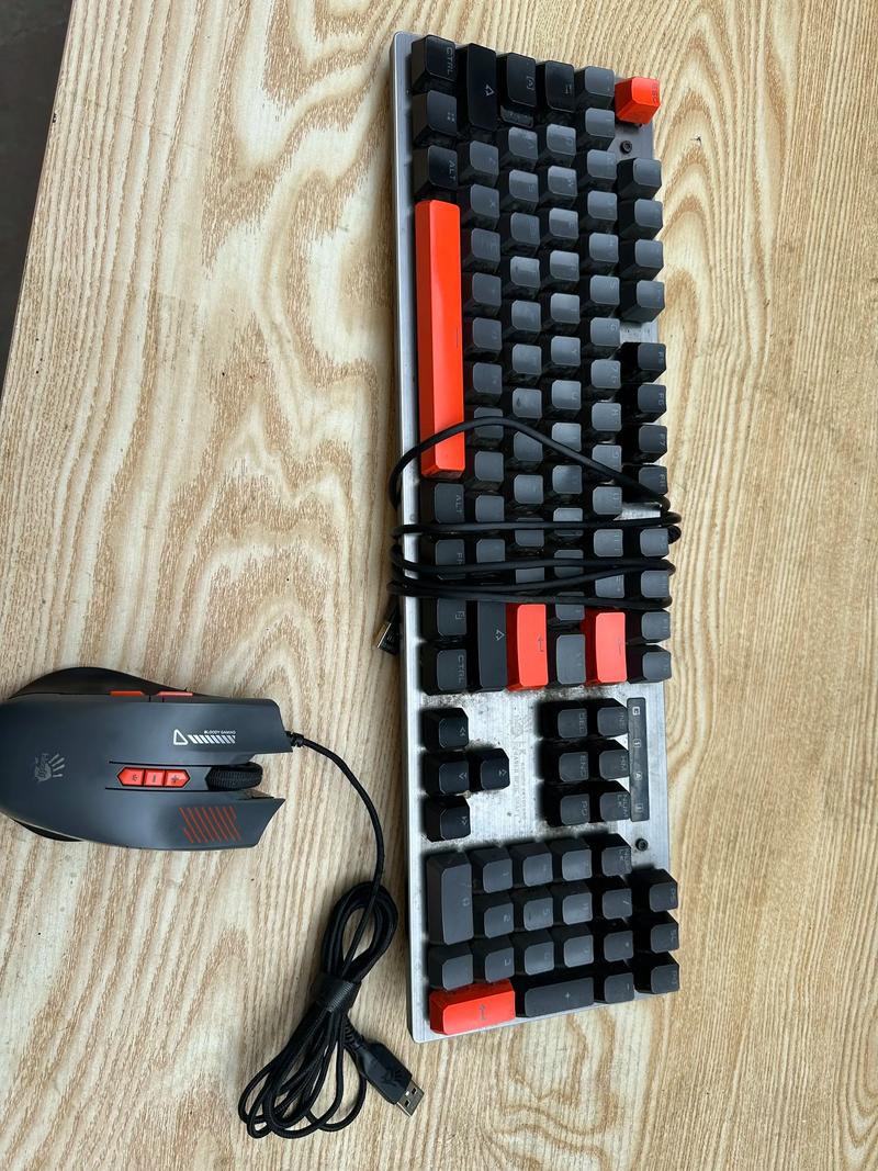 为什么双飞燕的键盘那么垃圾?