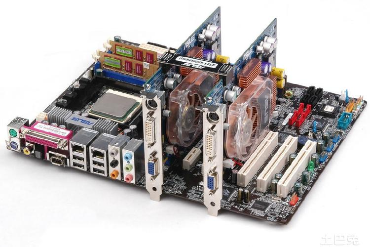 台式机可以用两个显卡吗?