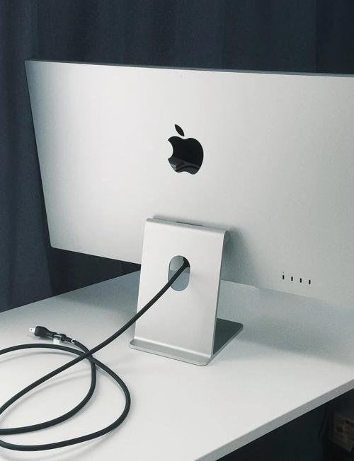 什么牌子的显示器与苹果显示器一样