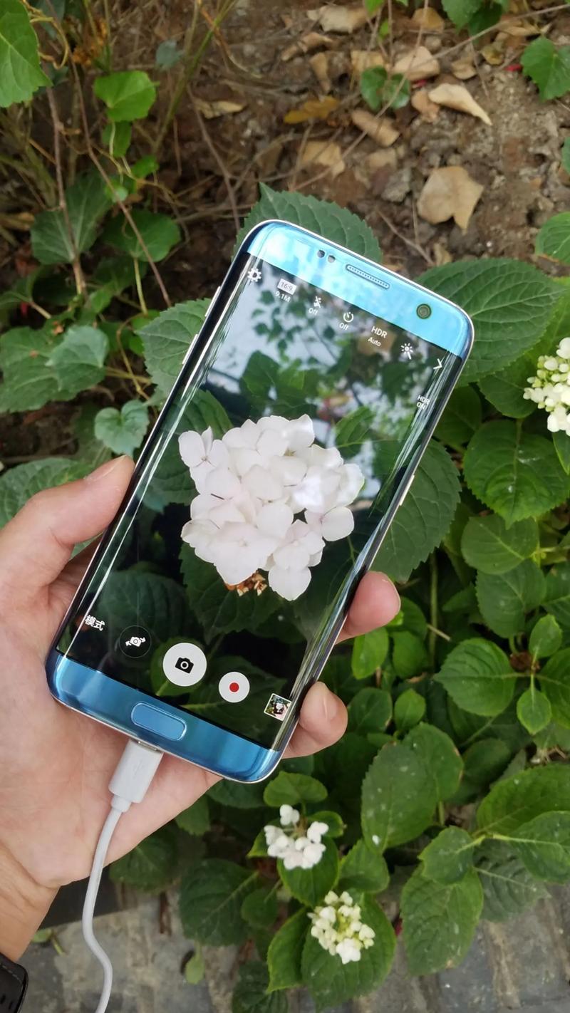 三星手机为什么叫盖乐世和华为荣耀是同样的性质吗