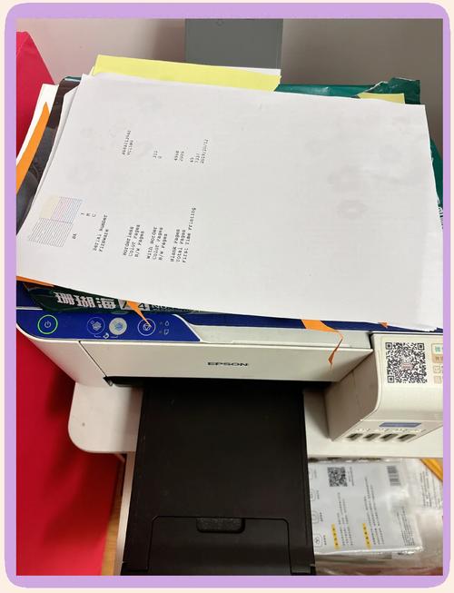 爱普生R230彩色打印机墨盒显示墨都正常但是打印只有黑白色为什么呢?