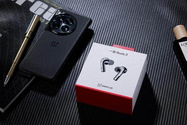 一加耳机如何配对新设备