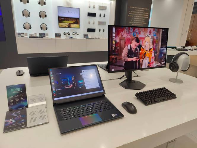 ALIENWARE外星人电脑上海久光中心店冬日壁纸分享