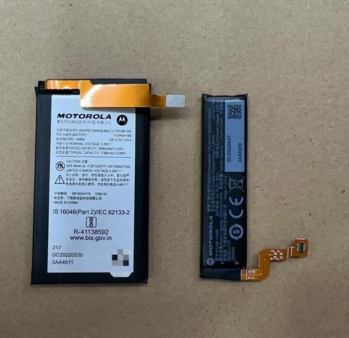 摩托罗拉v3电池怎么拿下来更换过程,摩托罗拉v3电池耐用吗