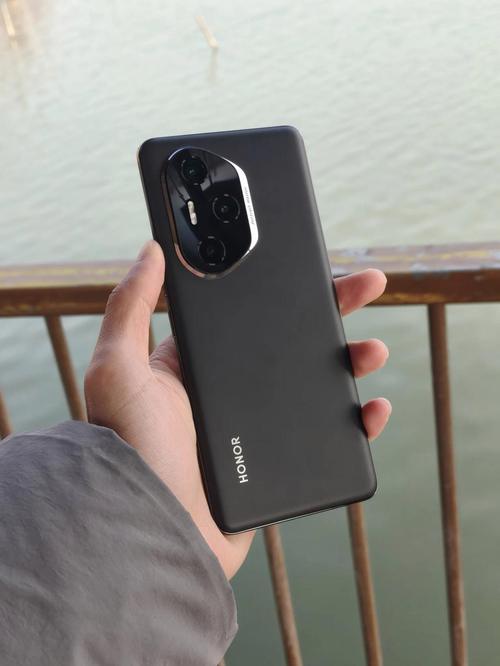 荣耀v10怎么样,性价比高不高