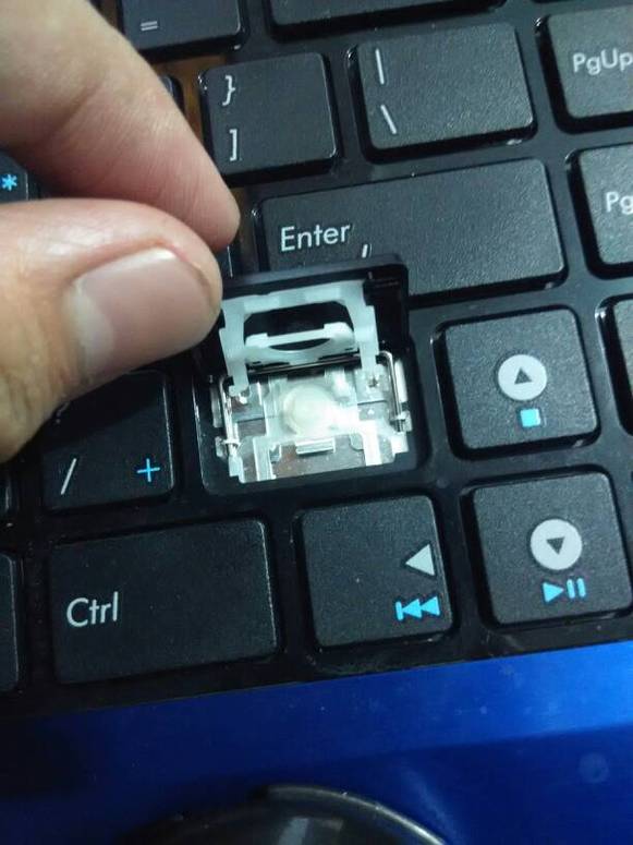 惠普笔记本键盘帽怎么装回去