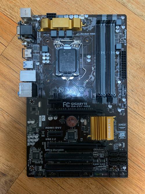 技嘉b150m-d3h主板能装至强的cpu吗?