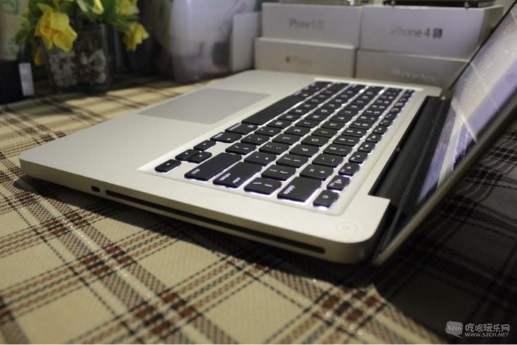 mc700苹果笔记本哪一年