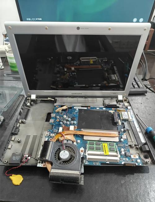 ...325TX笔记本PM45+ICH9M主板比较高支持哪个型号的cpu