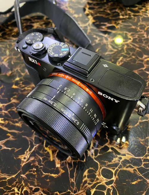 索尼黑卡rx1r2测评