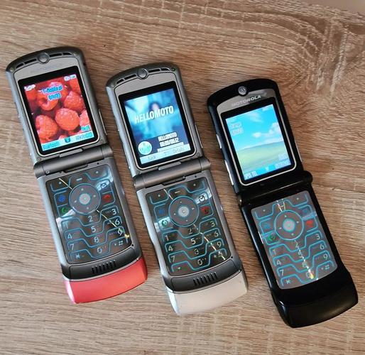 摩托罗拉V3V3iV3ie有什么区别?谁晓得?