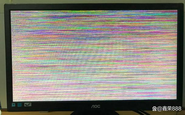 电脑显示器花屏是什么原因?电脑花屏解决方法