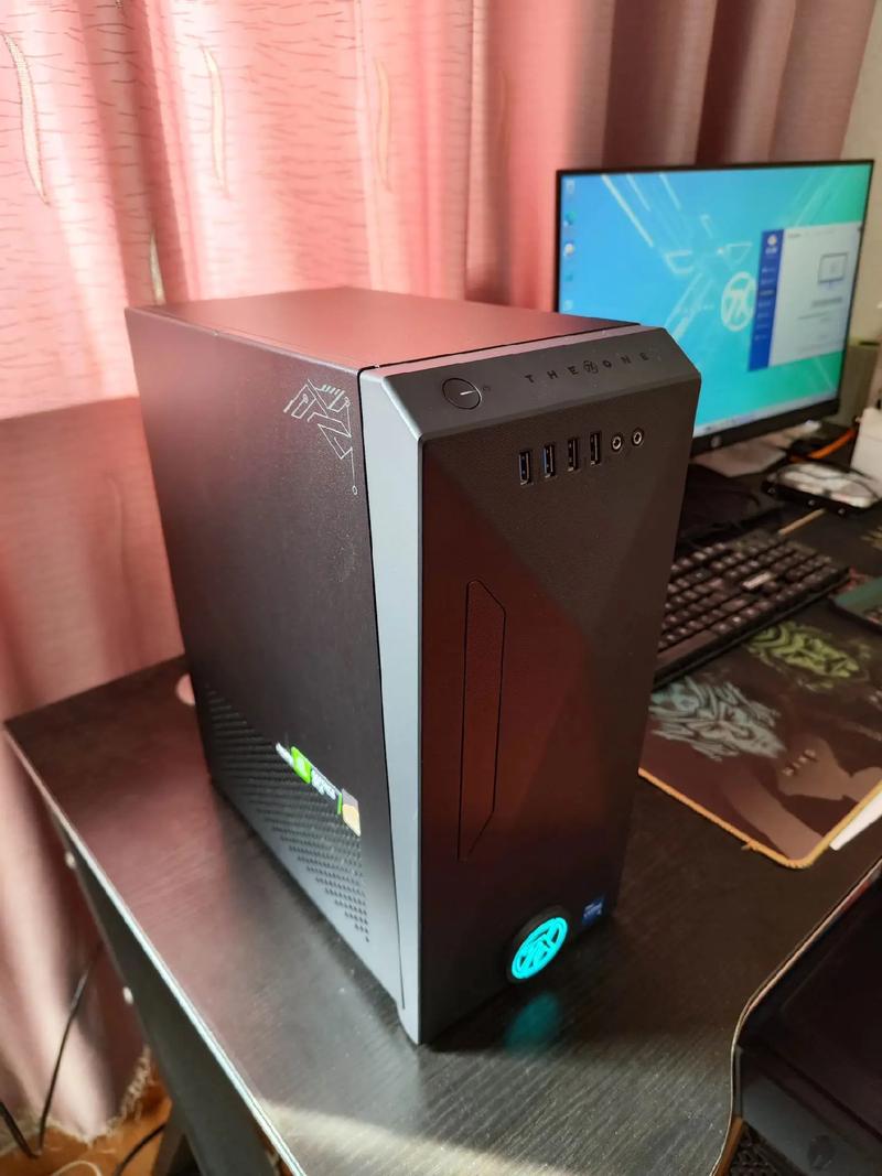 什么牌子的台式机性价比高?