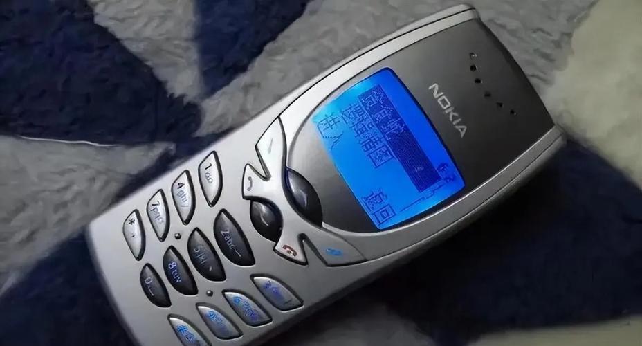 诺基亚8250?麻烦具体说说