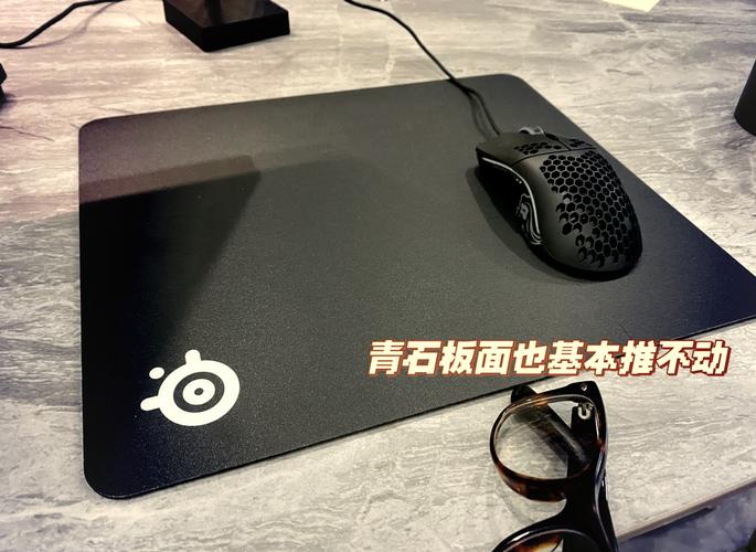 赛睿鼠标垫如何清洗