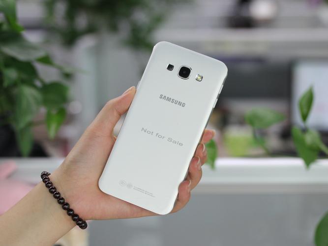 三星a8000整体怎么样