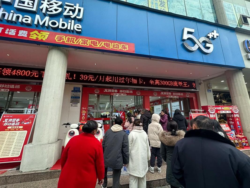 motoC381的问题摩托罗拉C381号称是能听MP3的手机,可