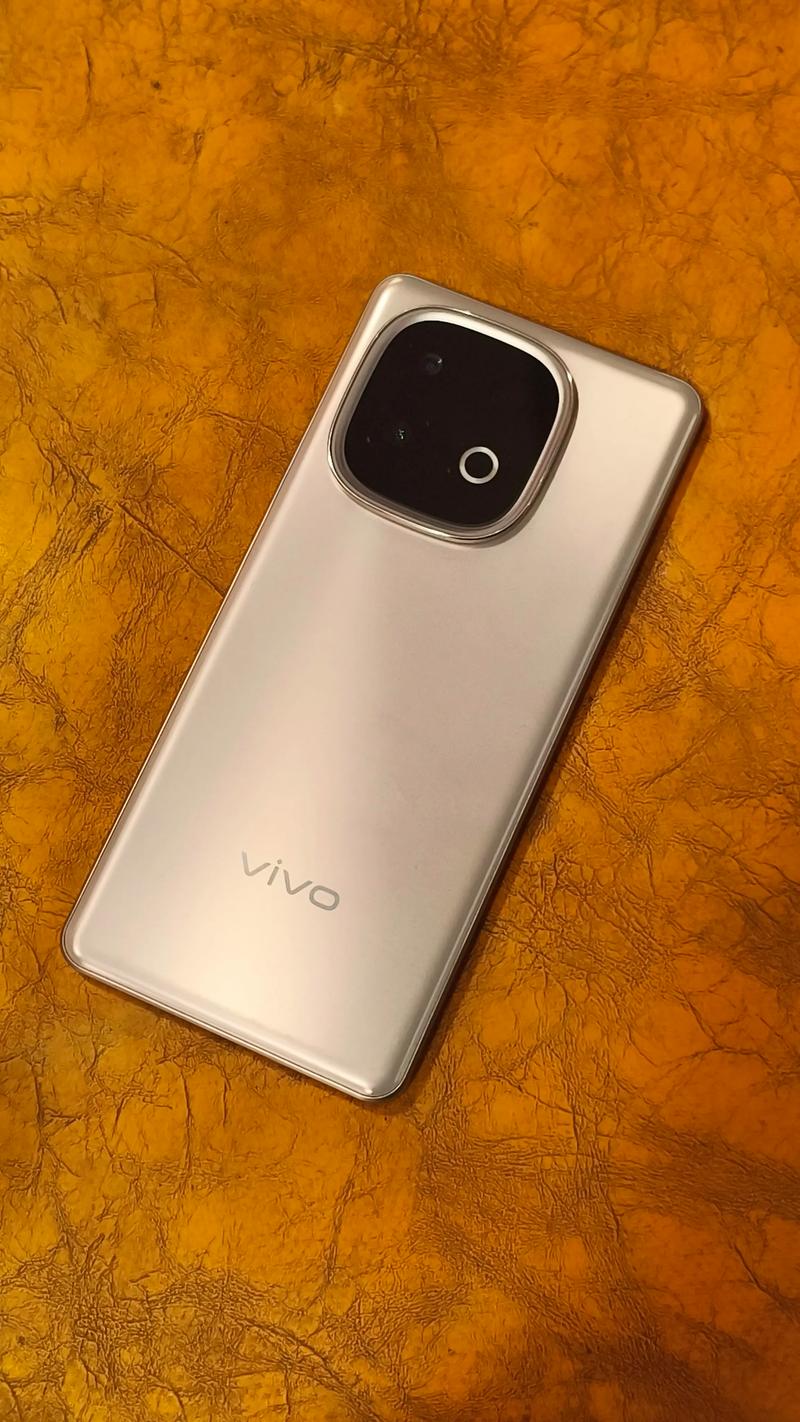 2000左右买什么手机比较好