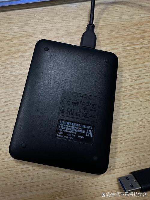 移动硬盘笔记本能用吗