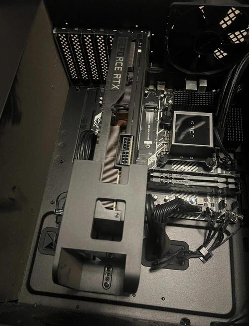 显卡无输出维修(显卡无输出维修教程)