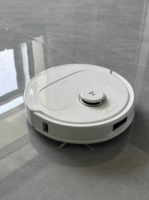 小米扫拖一体机器人适合放客厅不