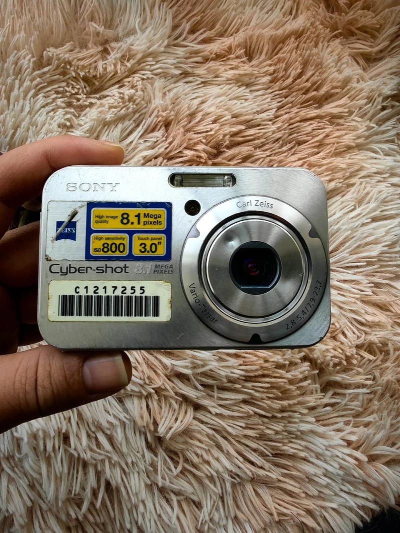 急!问问索尼的N2与卡西欧的Z1000哪个比较好阿?谁说一下?