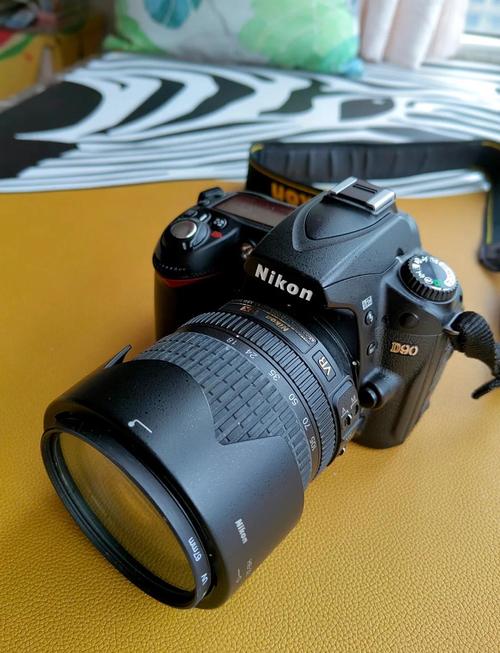 尼康相机型号在哪里看?