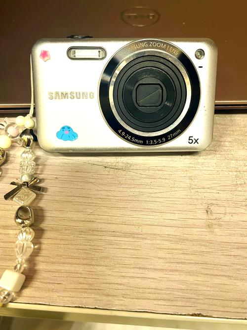 相机三星ES73每次把电池或者内存卡拿出来后再按上就开不了机了?_百度...